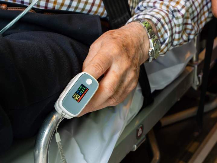 Prise en charge transport de malades Cerisé